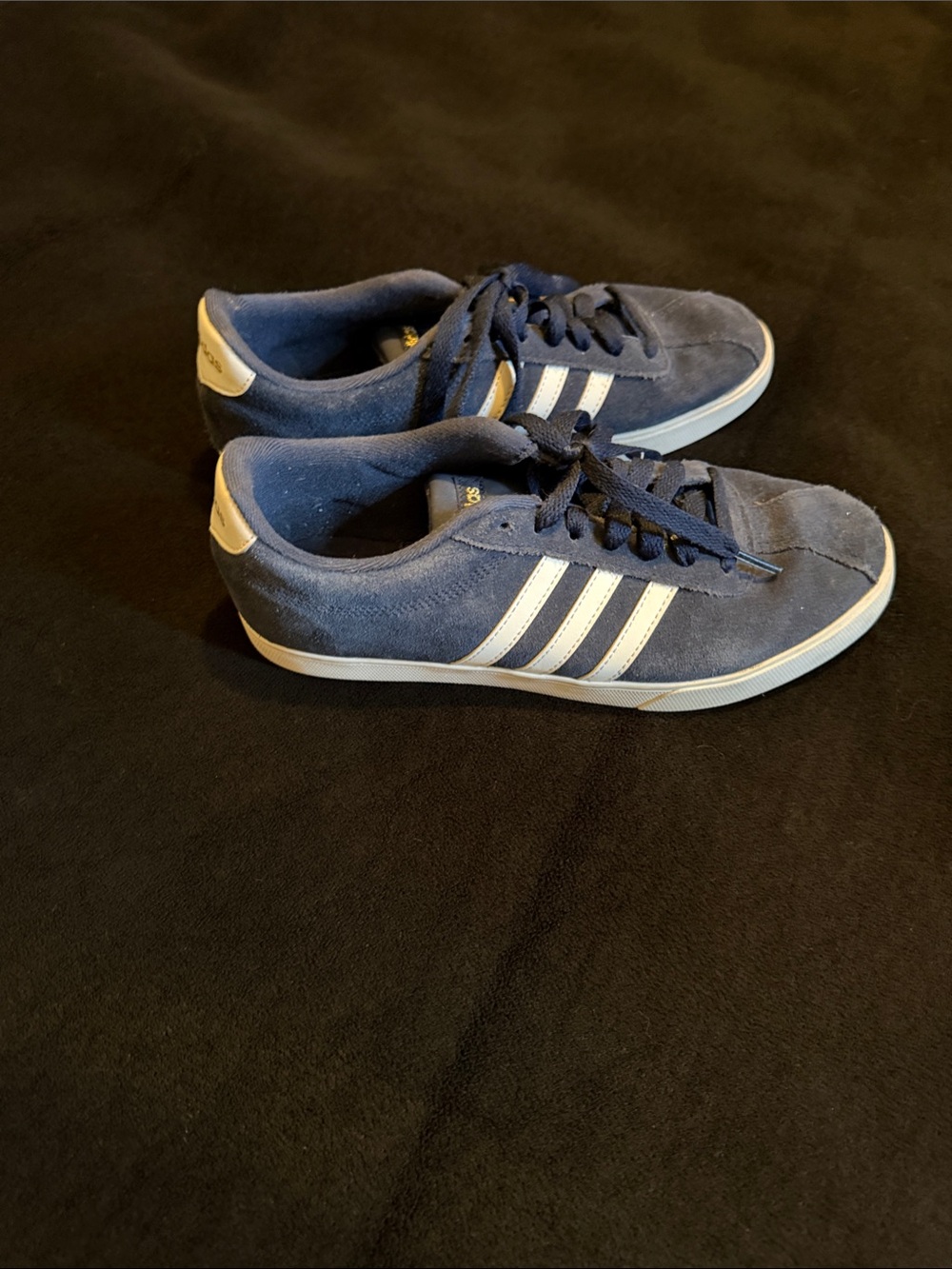adidas women  Navy Suede Low-Top Sneakers with White Stripes 8.5